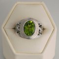 Bague avec peridot